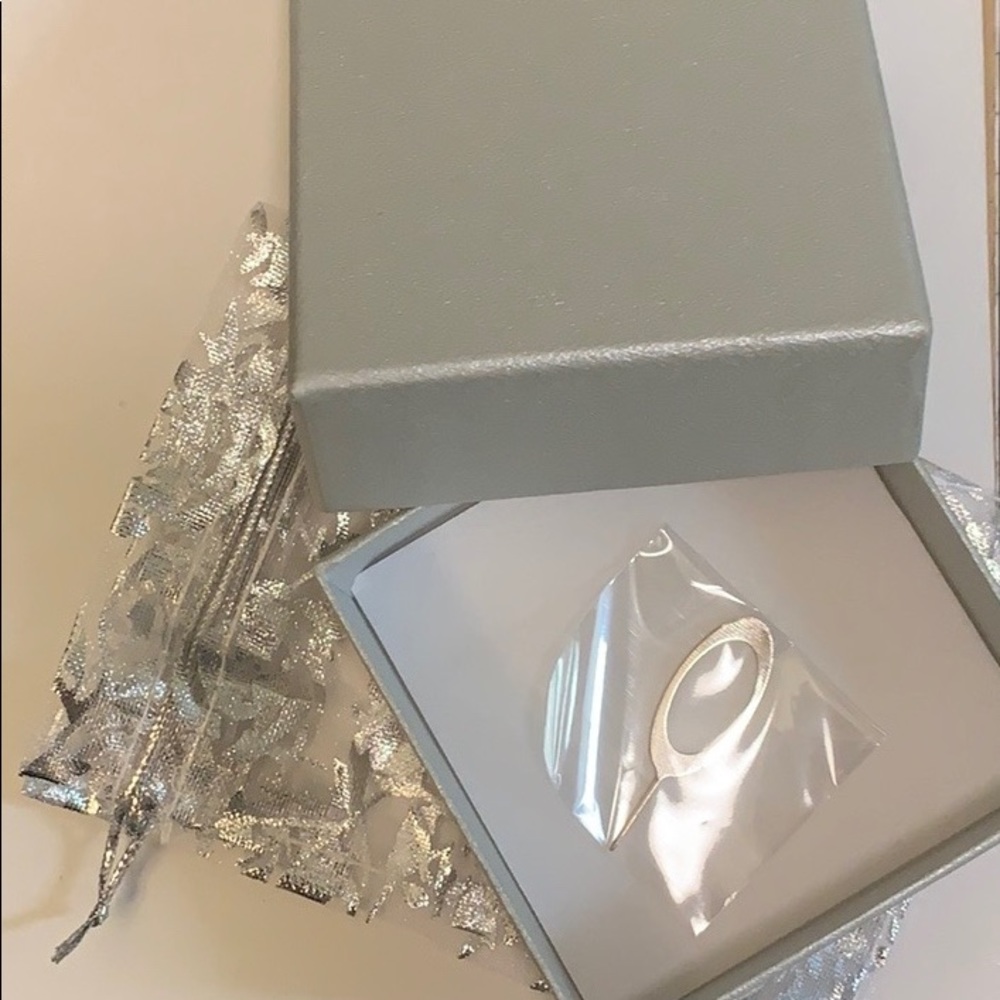 Adjustable Ring With Reversible Color Insert. - image 6